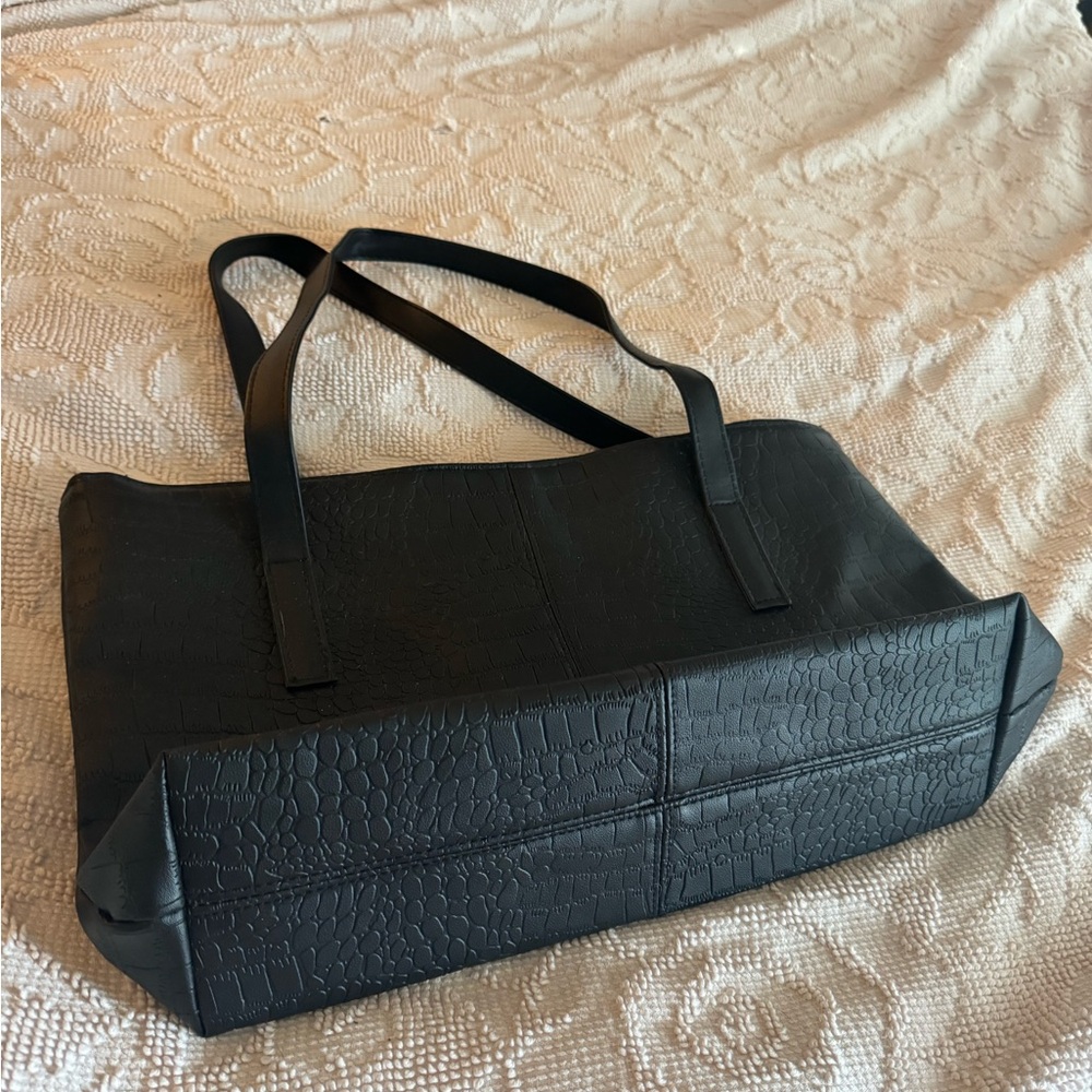 Shein Black tote with zipper and inside pockets